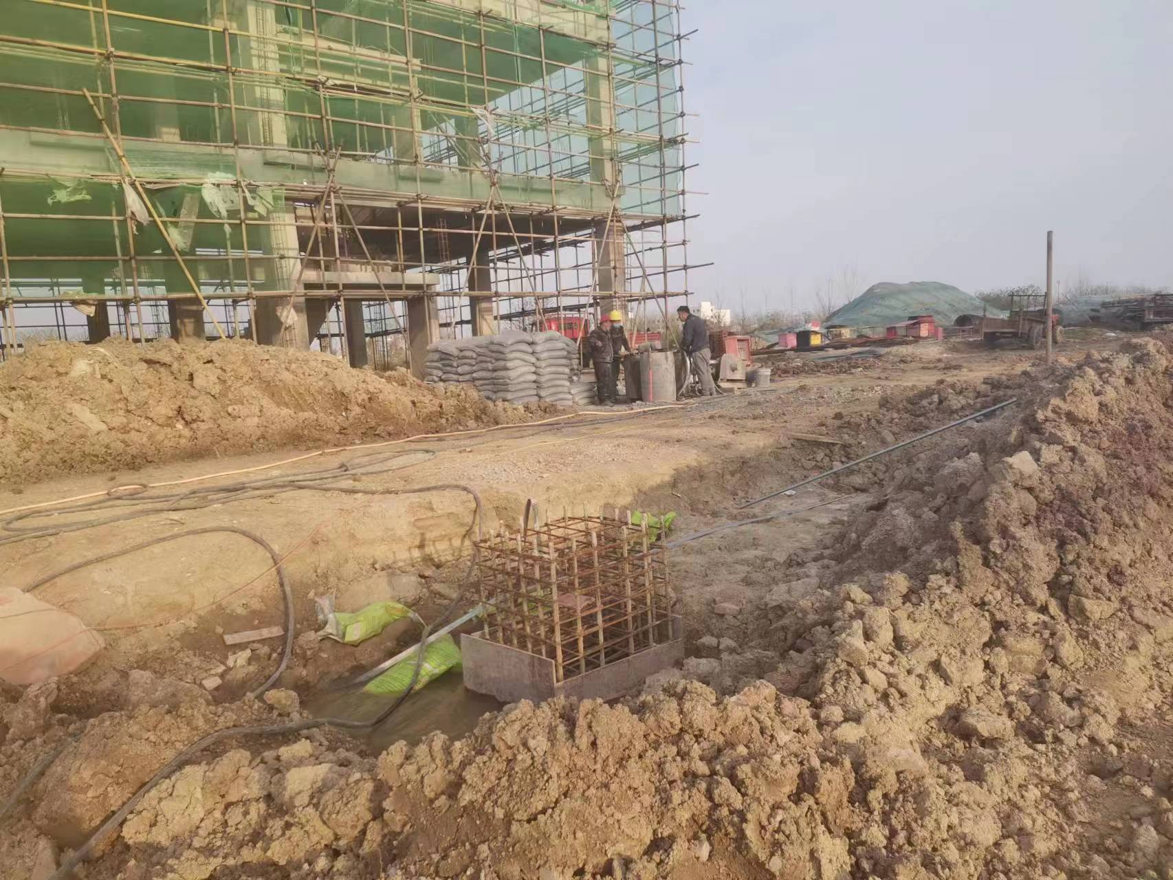 大荔当桥梁出现裂缝的时候应该及时加固修补